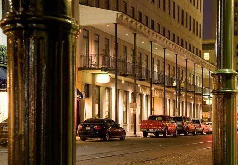 Готель Courtyard By Marriott New Orleans Downtown Near The French Quarter Екстер'єр фото