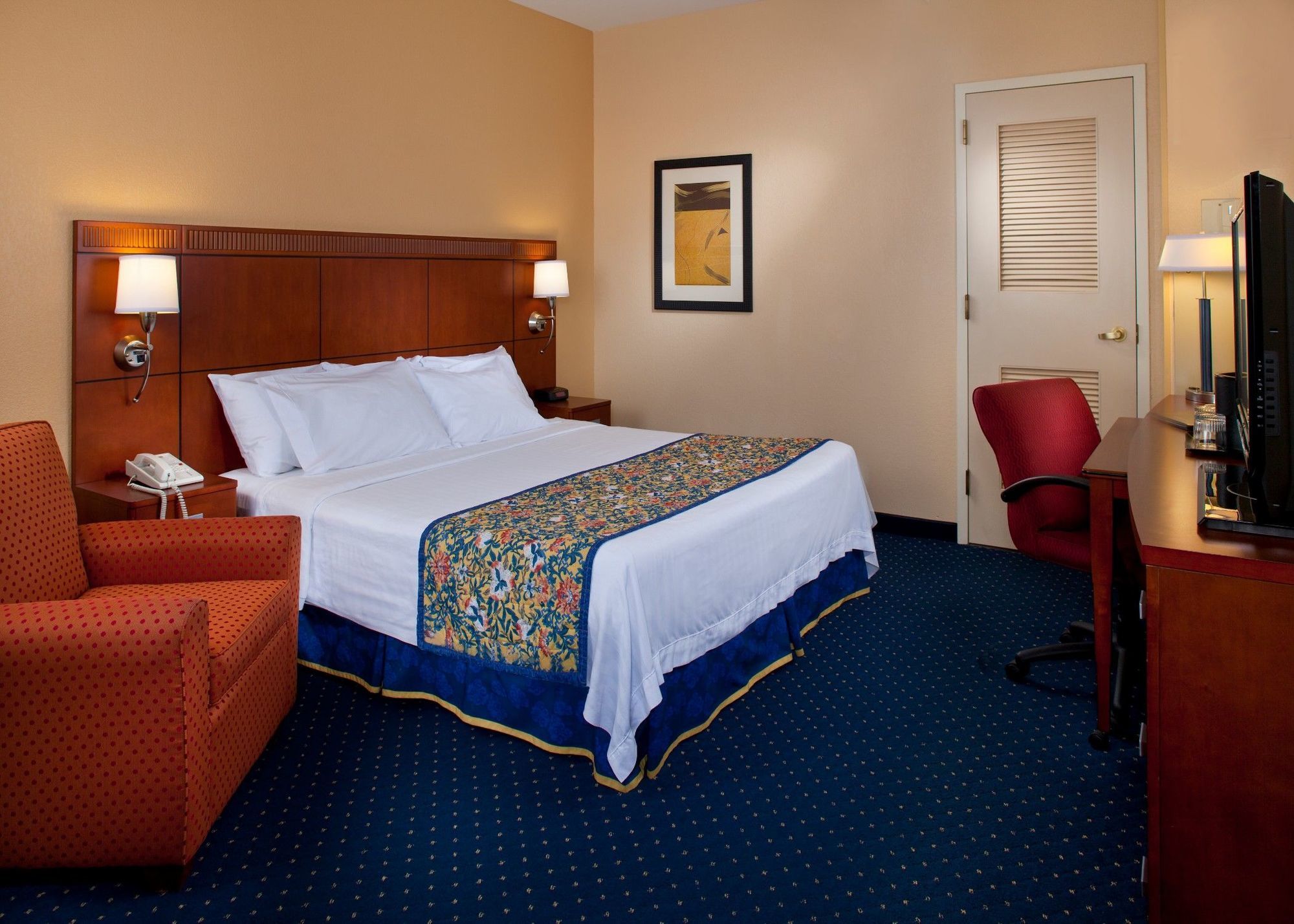 Готель Courtyard By Marriott New Orleans Downtown Near The French Quarter Номер фото